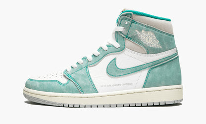Air Jordan 1 Retro High OG Turbo Green Sneakers - Collaboration Release