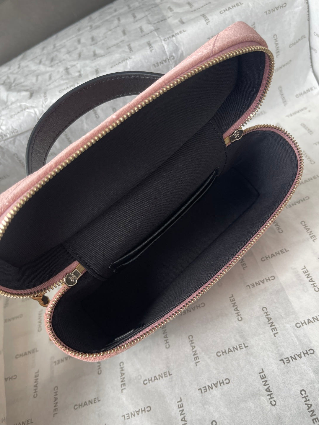 Chanel 2026 Vanity Bag 19.5cm Pink mix Black Suede Leather