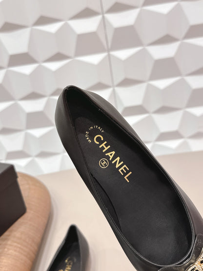 CC 26s Ballet Flats Black Sheepskin 650290