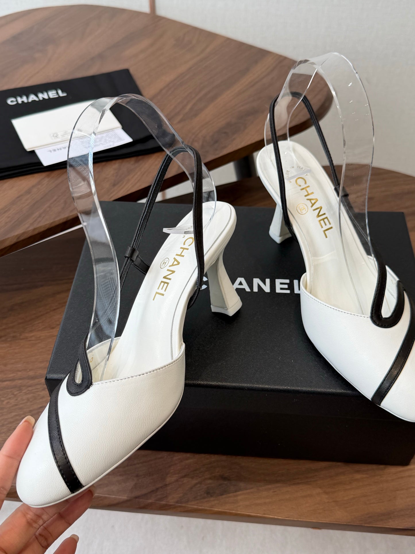 Chanel 2026 Open-Back Sandals Sheepskin Leather 833969
