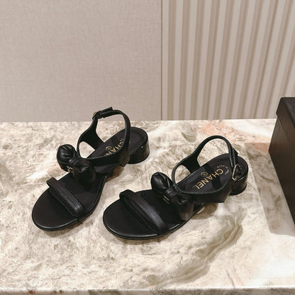 CC 26s Bow Sandals Black Cowhide 658471