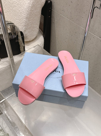 Prada 2026 Slides Sandals Patent Leather 762986
