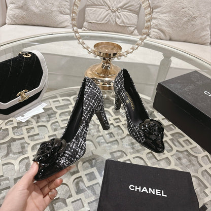 CC 26s High Heels Pump 85 Black White Wool Fabric 627015