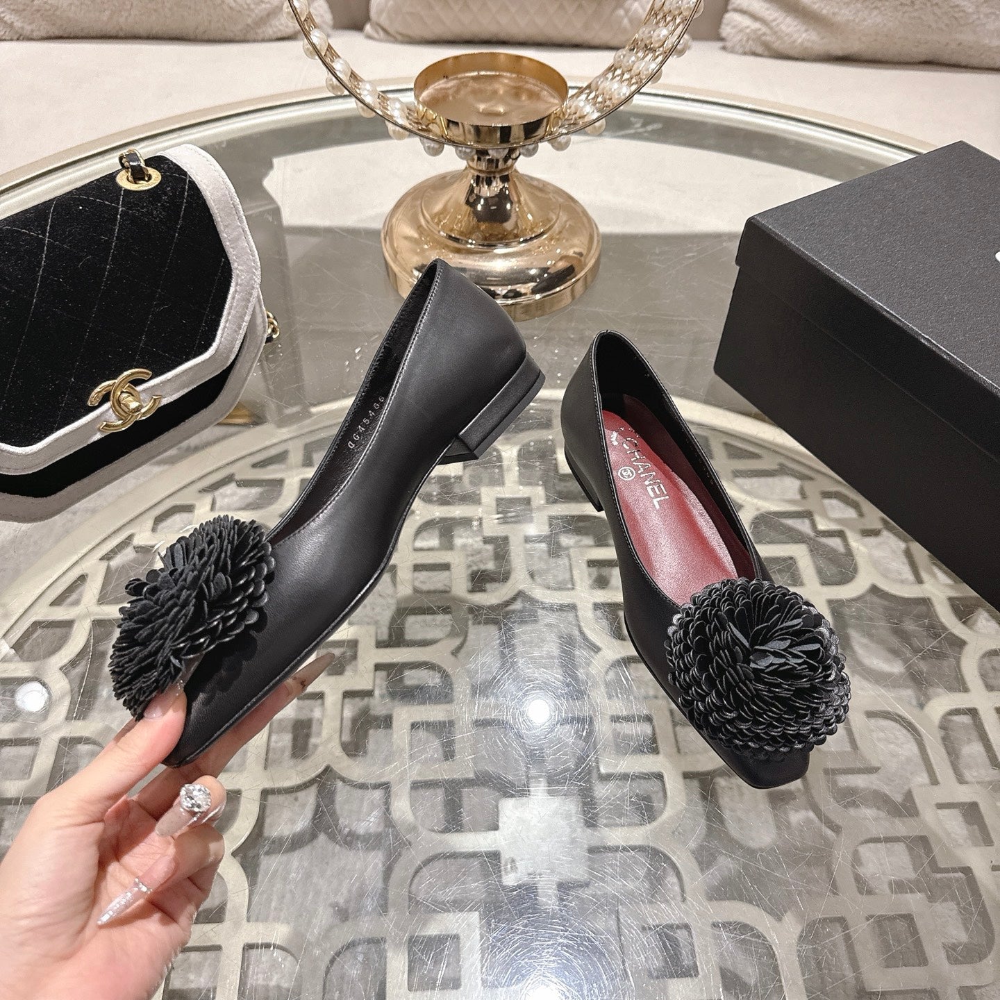 CC 26s Floral Ballet Flats Black Sheepskin 627023
