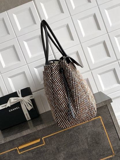Chanel 2026 Large Shopping Bag 43cm Black Tweed Calfskin 363309