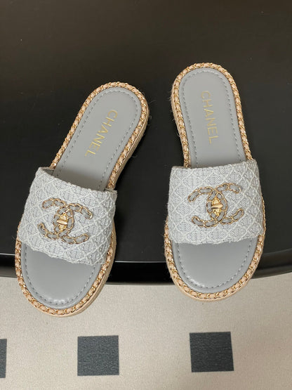 CC 26s Flat Slippers Gray Gold Fabric Sheepskin 649483