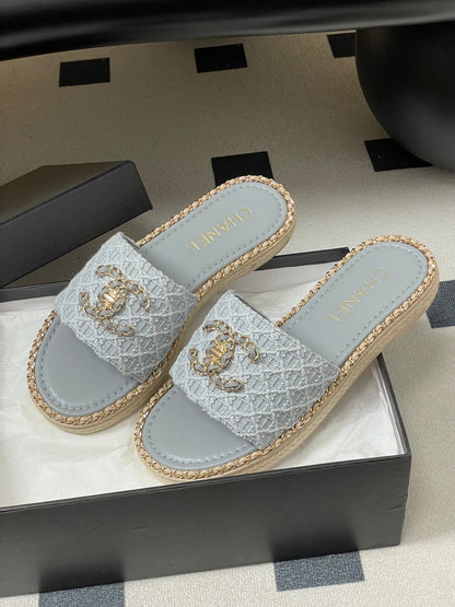 CC 26s Flat Slippers Gray Gold Fabric Sheepskin 649483