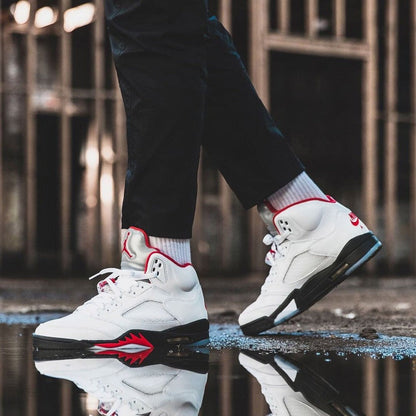 Jordan 5 Retro Fire Red Silver Tongue Sneakers - Retro Classic